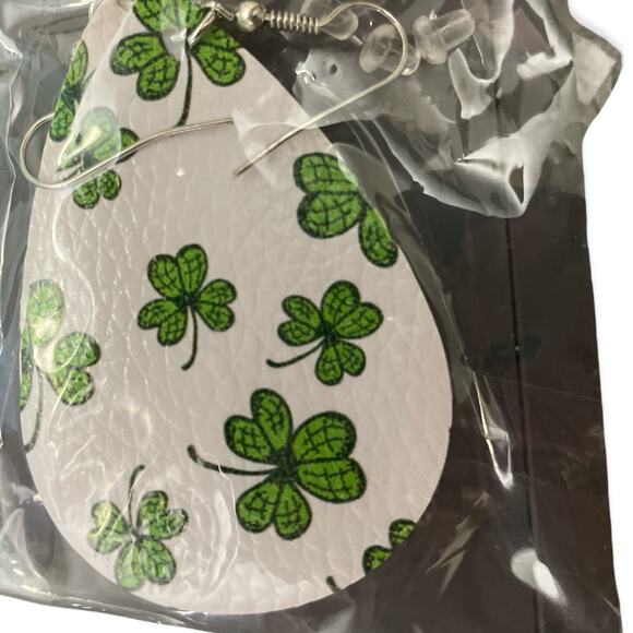 St.Patrick’s Day Faux Leather Clover  Earrings - Picture 3 of 4